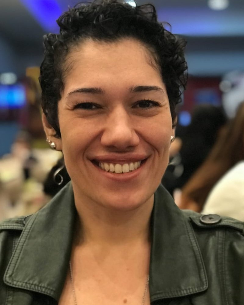 Renata C. de Oliveira Maia Zago