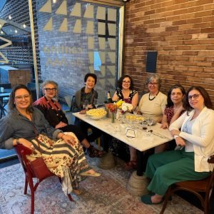 GEOPOLITICAS INSTITUCIONAIS - Lancamento de Livro 2025 - Sessao de Autografos (3)