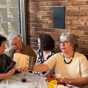 GEOPOLITICAS INSTITUCIONAIS - Lancamento de Livro 2025 - Sessao de Autografos (5)